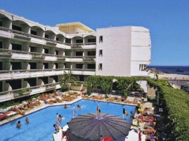 Lomeniz Hotel