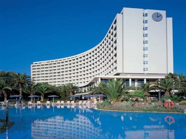 Capsis Hotel