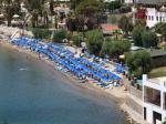 Azka Hotel Picture 1