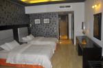 Waves Beach Resort Picture 3