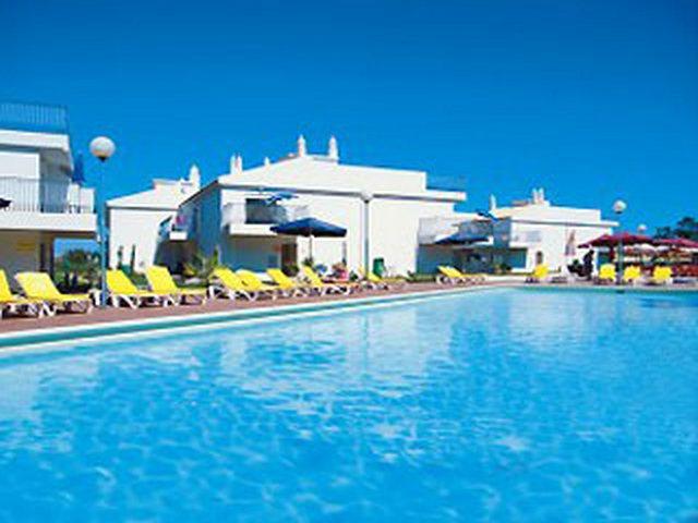 Bayside Salgados Apartments