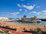 Sands Beach Villas Resort Picture 2