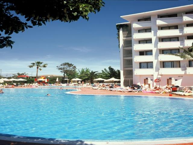 Marina Delfin Verde Hotel