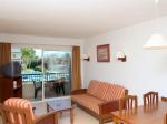 Bellevue Club Apartments Picture 3