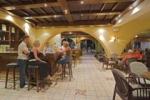 Golden Arches Hotel Picture 1
