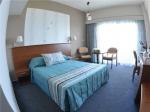 Kouzalis Beach Hotel Picture 3