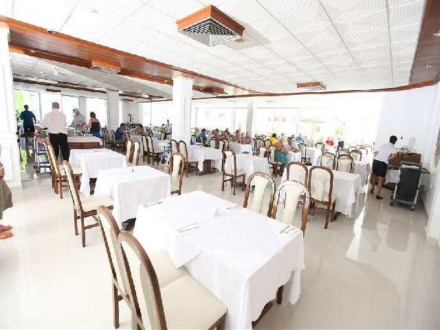 Tsokkos Beach Hotel
