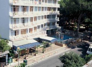 Reina Isabel Hotel
