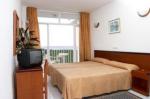 Reina Isabel Hotel Picture 3