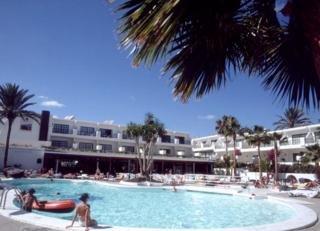 Flora Aparthotel