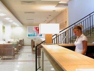 Calypso Hotel