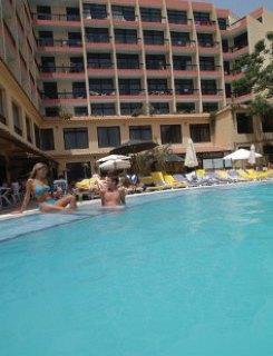 Canifor Hotel