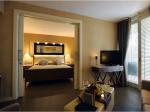 Elegance Hotel Picture 4