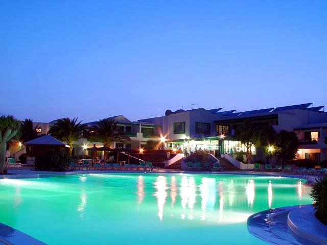 Costa Sal Apartments