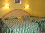 Castillo Beach Low Cost Aparthotel Picture 7