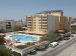 Golden Moon Apartments Picture 2