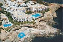 Roc Las Rocas Apartments