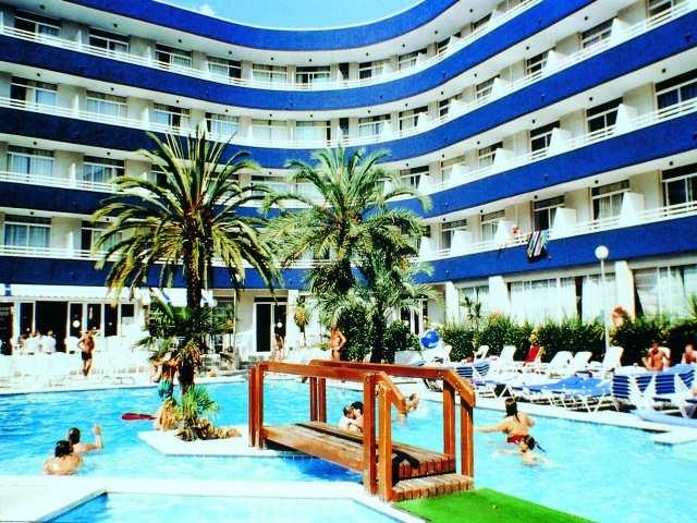 Aquarium Hotel