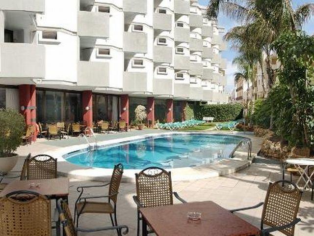 Roc Lago Rojo Hotel