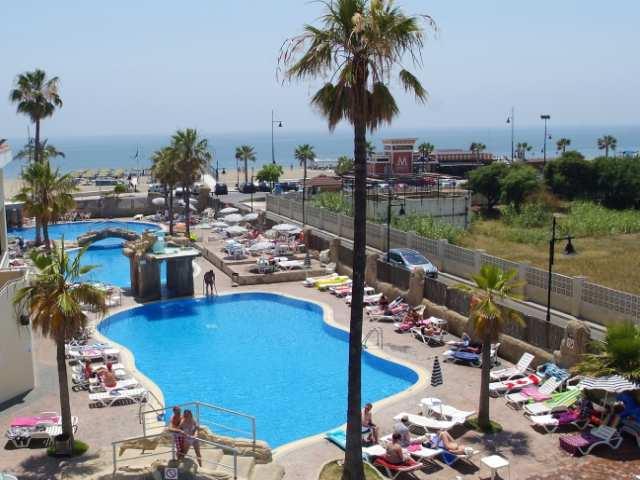 Marconfort Beach Club Hotel