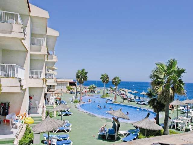 Calas Park Apartments