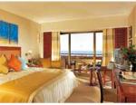 Four Seasons Hotel Picture 2