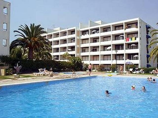 Parque Mourabel & Oasis Village Apartments