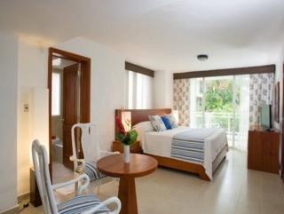 Grand Paradise Playa Dorada Beach Resort