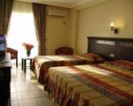 Blue Sky Hotel Picture 1