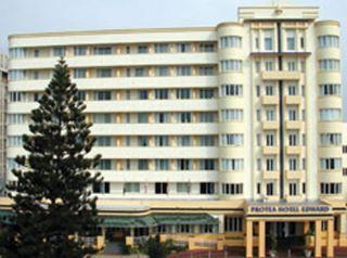 Protea Waterfront Hotel