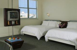 New Clinton Hotel & Spa