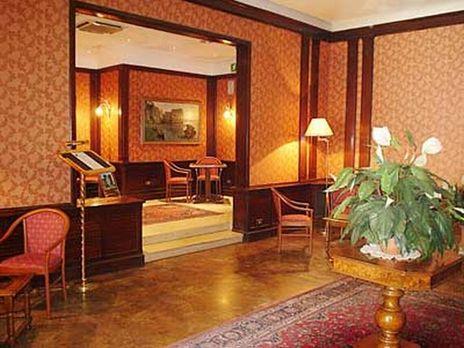 Conte Cavour Hotel
