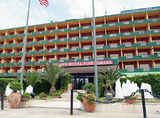 Gran Hotel Pinetamare Club Resort