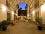 Piazza Bellini Hotel Picture 2