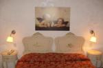 Mac Mahon Hotel Picture 2