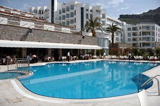Hawthorn Karaca Resort Hotel
