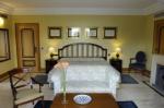 Villa Vik Hotel Picture 4