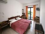 Kamari Beach Hotel Picture 3