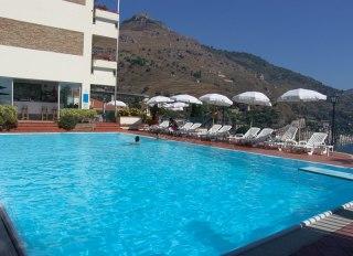 Bay Palace Hotel
