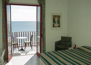 Albatros Hotel