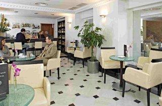 Lusso Infantas Hotel