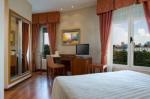 Nh Nacional Hotel Picture 5