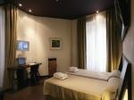 Petit Palace Italia Hotel Picture 5