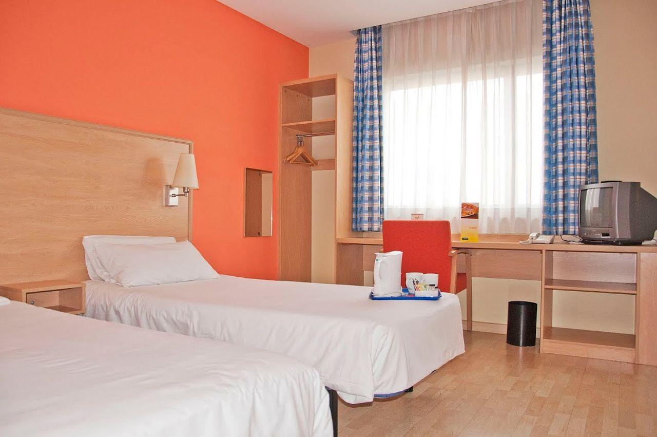 Travelodge Torrelaguna Hotel