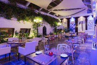 Tryp Ambassador Hotel