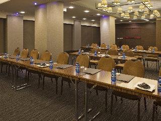 Carlton Hotel