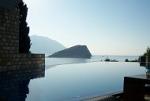 Avala Resort & Villas Picture 2