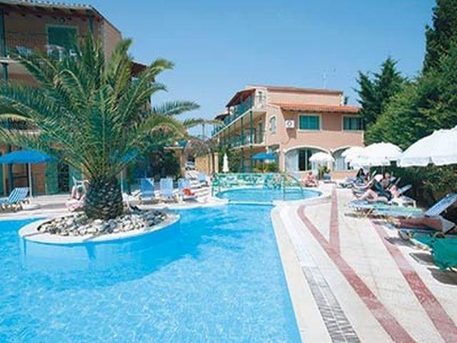 Phillipos Apartments Hotel