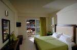 Rainbow Apartments Picture 2