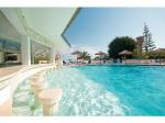 Ocean Club and Waterside Village Apartments Hotel Picture 1